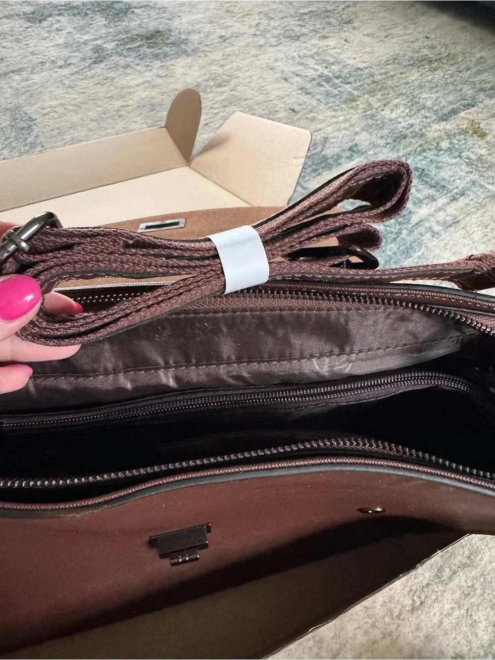 Women's Laptop Bag in Brown Faux Saffiano Leather